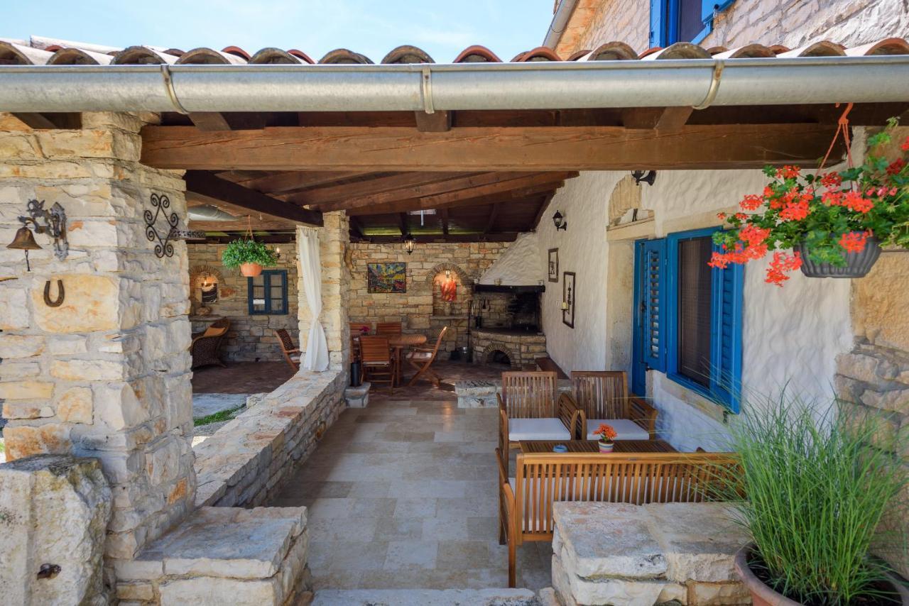 Vila Casa Biguli Sveti Lovreč Pazenatički Exteriér fotografie