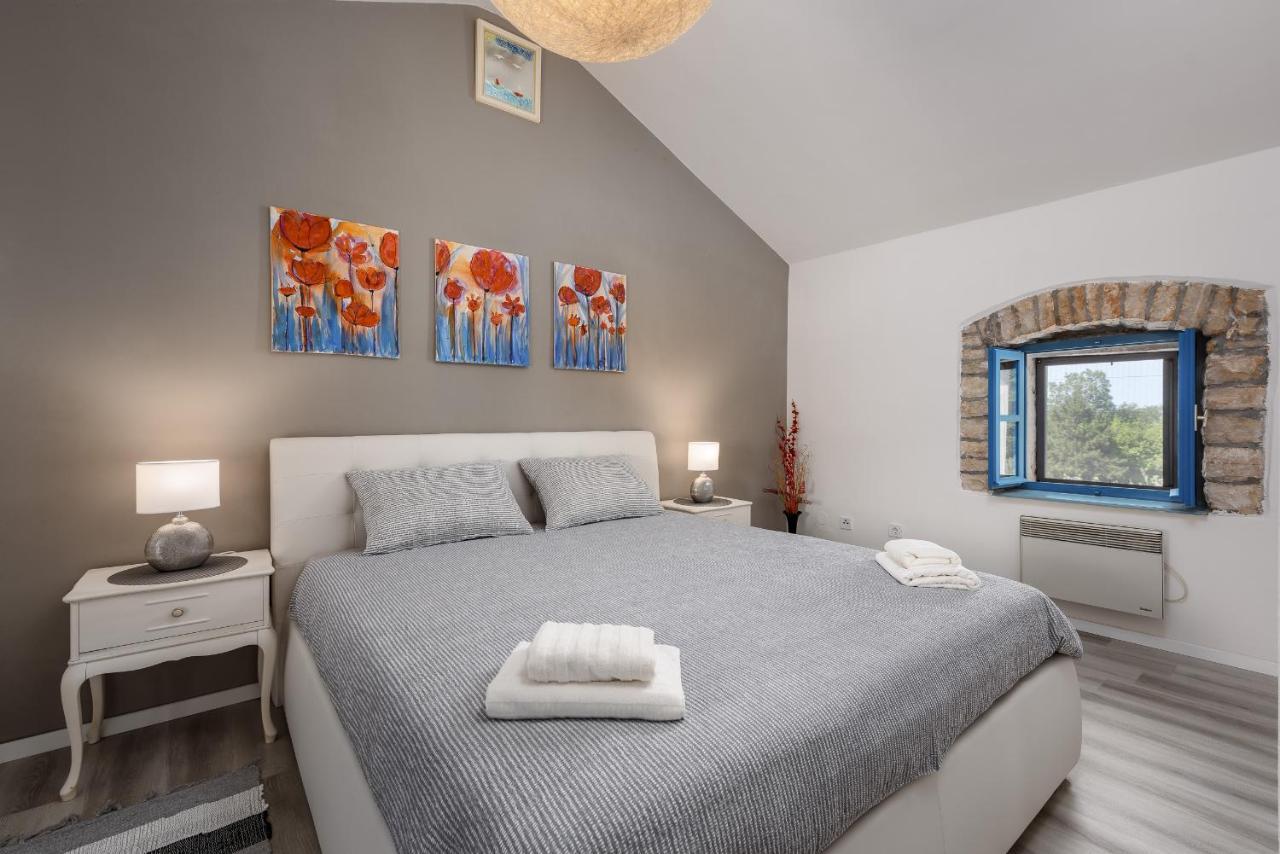 Vila Casa Biguli Sveti Lovreč Pazenatički Exteriér fotografie